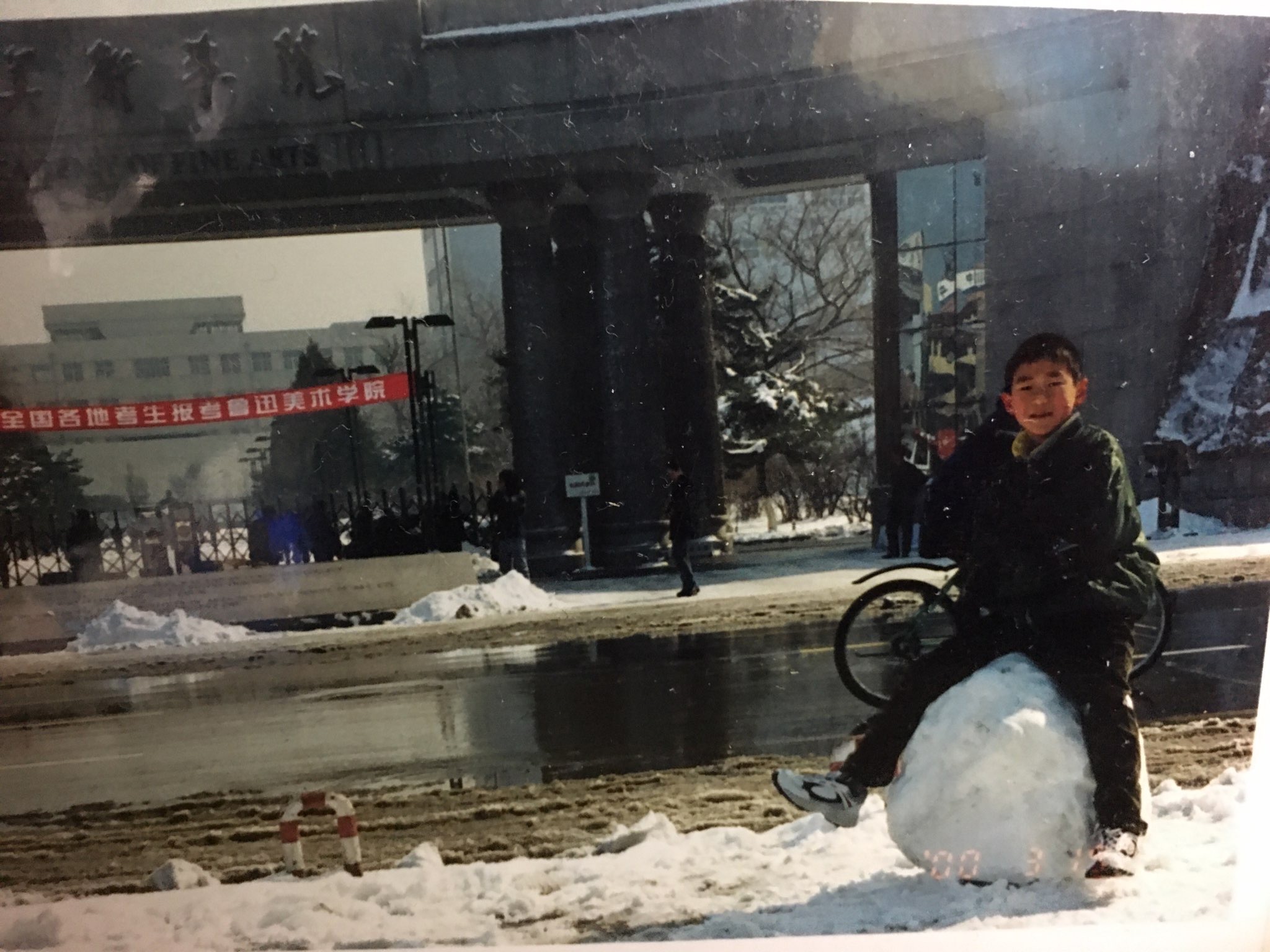 瀋陽で雪だるま